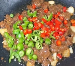 简单好吃的早餐牛肉汤粉！不好吃算我输！的做法 步骤7