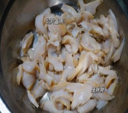 超简单的快手菜 葱香鲍鱼片 下饭菜 低卡的做法 步骤2