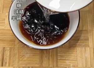 土豆烧茄子的做法 步骤4