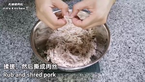 自制无油猪肉松（肉丝），纯手工，零添加，不用面包机，不用厨师机，完美起绒，可做宝宝辅食的做法 步骤13