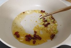 家常快手炒蒸菜（以面条菜为例）的做法 步骤6