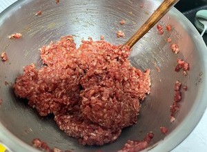 鲜嫩多汁牛肉饼的做法 步骤6