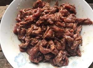 香菜牛肉