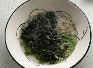 猪肉虾仁馄饨的做法 步骤16