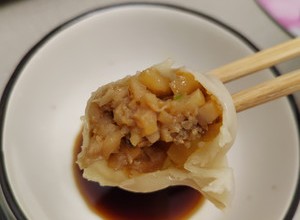 让人流口水的 莲藕猪肉饺子🥟的做法 步骤13