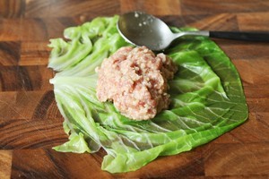 北鼎铸铁锅食谱｜包菜猪肉卷，荤素搭配，鲜美多汁的做法 步骤10