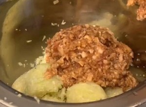 大白菜猪肉香菇饺子馅的做法 步骤15