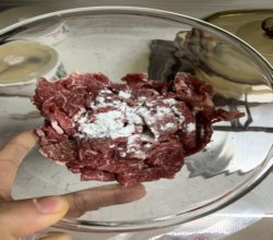 老少皆宜的一道“青椒洋葱爆炒牛肉”