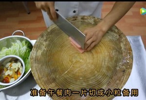 厨师长教你：“上汤大白菜”的家常做法，营养又美味的做法 步骤5