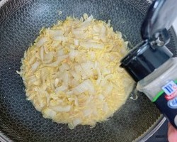 咸蛋黄虾皮白菜【美味下饭】的做法 步骤11