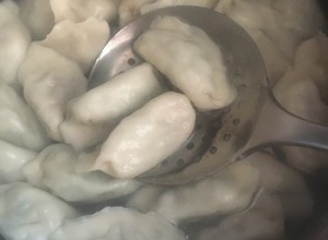 扇贝丁猪肉韭菜饺子，刷新对日常饺子的认知的做法 步骤17