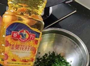 黄油莲藕猪肉煎酿口蘑的做法 步骤4