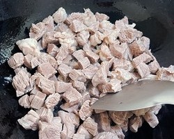 红烧牛肉面（火锅底料版 够味）的做法 步骤4