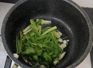 韭菜猪肉馅馄饨的做法 步骤15