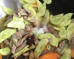 清淡鲜美༄「黄瓜🥒瘦肉汤」༄的做法 步骤8