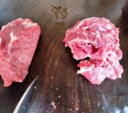 香爆♨嫩滑黑椒牛肉「味好美黑椒酱」㊙️快手绝妙美味的做法 步骤2