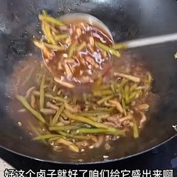 青椒肉丝面，尖椒肉丝打卤面  绿豆沙牛乳  青椒肉沫打卤面  西红柿鸡蛋   豆角肉沫打卤面  茄丁打卤面的做法 步骤21