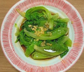 超快手蔬菜通用公式：蒜蓉蚝油法（生菜西兰花小青菜等）的做法 步骤13