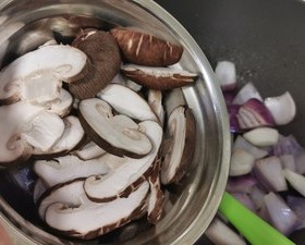 奶香蘑菇鸡肉意面（圣诞老人泡澡版）的做法 步骤38