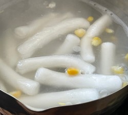 #臻鲜食谱#丰富美味无敌炒年糕的做法 步骤13