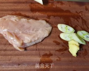 凉拌麻辣鸡丝