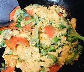 鲜美༄「西兰花🥦炒鸡蛋🥚」༄的做法 步骤12