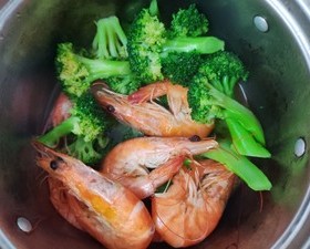 西蓝花🥦虾🦐的做法 步骤5