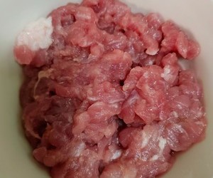 入口即化的肉沫鸡蛋包豆腐的做法 步骤2