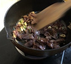 大白菜烧牛肉的做法 步骤5