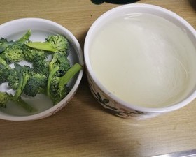 西蓝花碎肉蒸粉丝🥦（蒜蓉味）