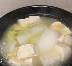 减脂排骨白菜豆腐粉丝汤的做法 步骤9