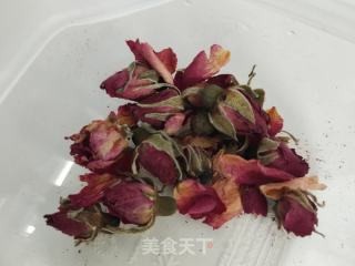 红枣玫瑰花西洋参茶