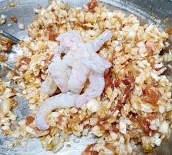 白菜猪肉虾仁水饺的做法 步骤13