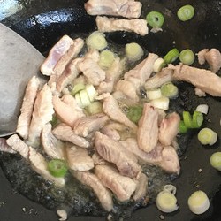 脆爽可口༄「黄瓜🥒炒肉🥩」༄的做法 步骤6