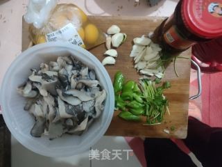 蘑菇炒鸡蛋