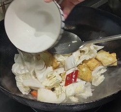 大白菜炒豆腐的做法 步骤10