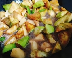 家常菜——茄子炖土豆的做法 步骤10