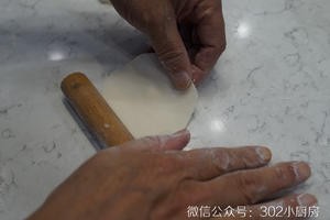 黄瓜鸡蛋虾仁饺子 <302小厨房>的做法 步骤16