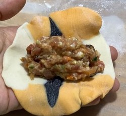 虎皮包的饺子吃过吗？～虎纹白菜猪肉水饺的做法 步骤30