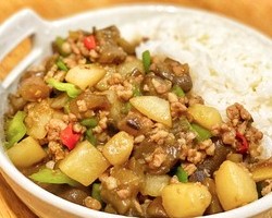 土豆茄子肉末盖浇饭的做法 步骤18