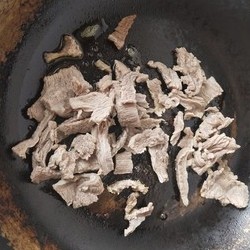 减脂牛肉吃法二——黄瓜香菜拌牛肉的做法 步骤11