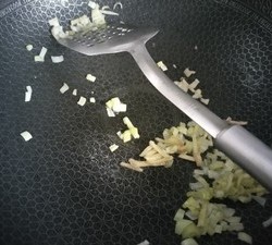 白菜汆肉丸的做法 步骤10