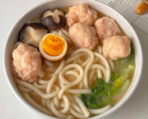 0油低卡！鲜香美味 ｜ 🍜味增虾滑乌冬面的做法 步骤7