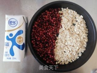 红豆燕麦牛奶