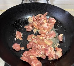 《昨日的美食》之鸡肉白菜奶油炖菜的做法 步骤6