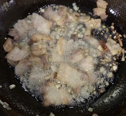 家常白菜炖粉条加豆腐泡的做法 步骤5