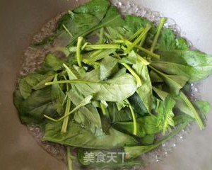 小海带拌菠菜