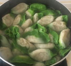 翡翠白菜饺子大全(附手法视频)的做法 步骤15