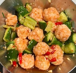 减脂餐l黄瓜凉拌虾滑🍤的做法 步骤6