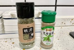 超浓郁番茄肉酱奶油意面的做法 步骤3